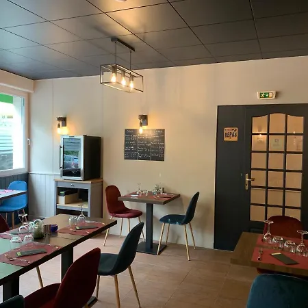 Hotel Logis Le Regis 2*